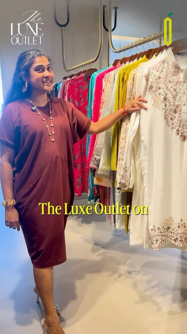 The season of dressing up is almost here. ✨
Weddings, Diwali parties, festive d